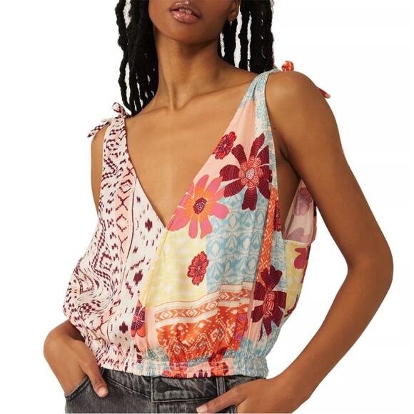 NWT Free People Tied To You Print Surplice Tank in Tropical Combo Boho Summer - Picture 3 of 9